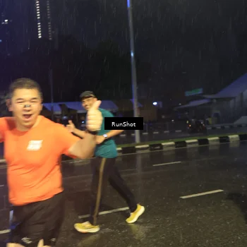 Runner Photo 7913301