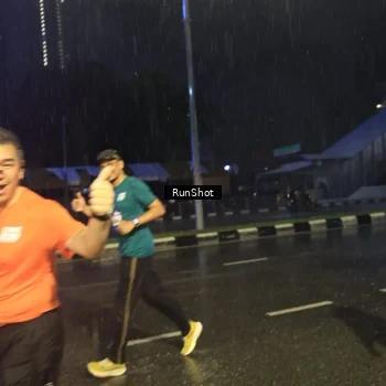 Runner Photo 7913303