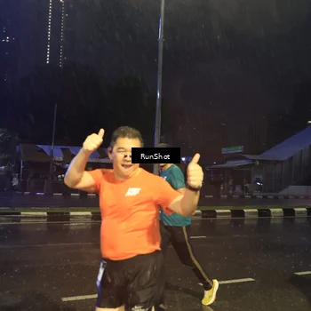 Runner Photo 7913308