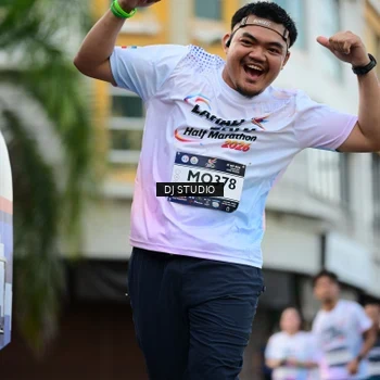 Runner Photo 7913313