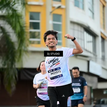 Runner Photo 7913319