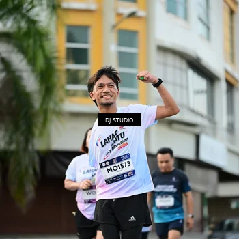 Runner Photo 7913327