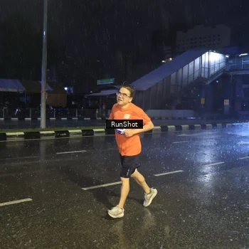 Runner Photo 7913350