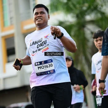 Runner Photo 7913370
