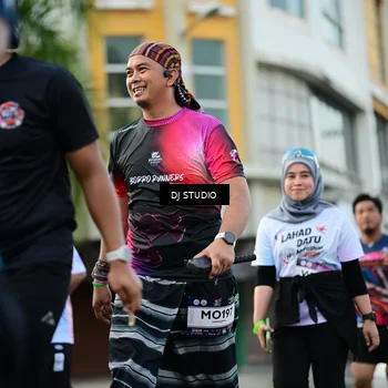 Runner Photo 7913372