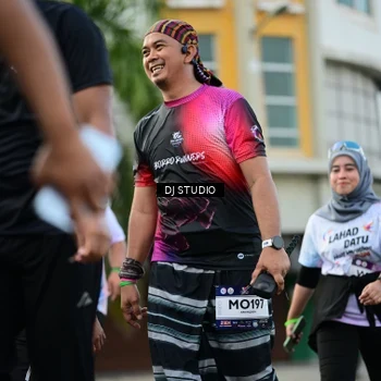 Runner Photo 7913383