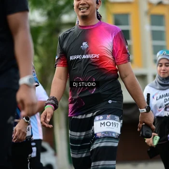 Runner Photo 7913393