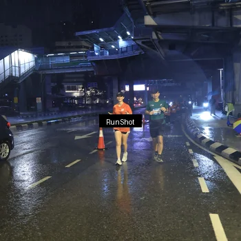 Runner Photo 7913400