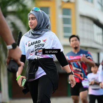Runner Photo 7913408