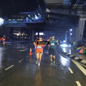 Runner Photo 7913417