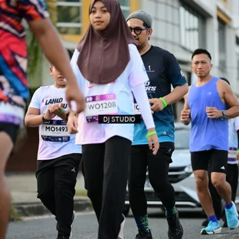 Runner Photo 7913440