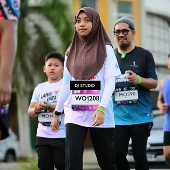 Runner Photo 7913442