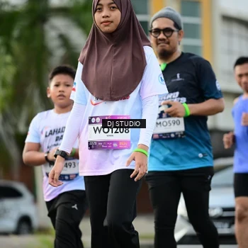 Runner Photo 7913449