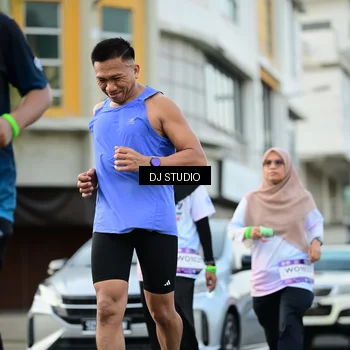 Runner Photo 7913456