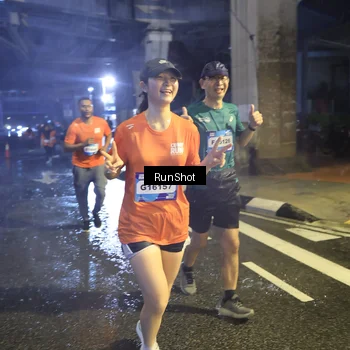 Runner Photo 7913457
