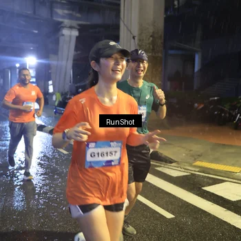 Runner Photo 7913466