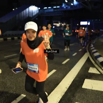 Runner Photo 7913470