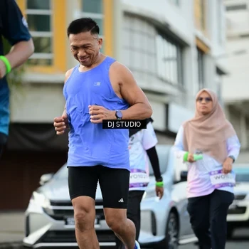 Runner Photo 7913489