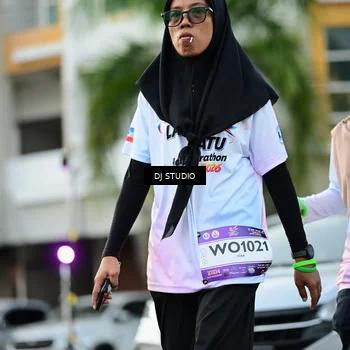 Runner Photo 7913498