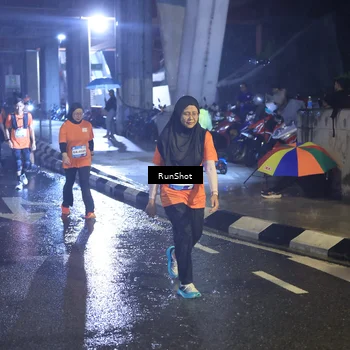Runner Photo 7913519