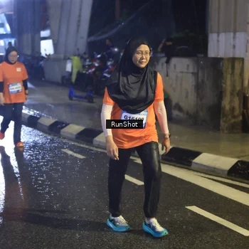 Runner Photo 7913546