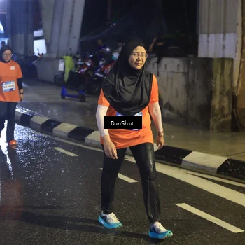 Runner Photo 7913548