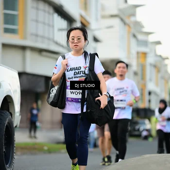 Runner Photo 7913552