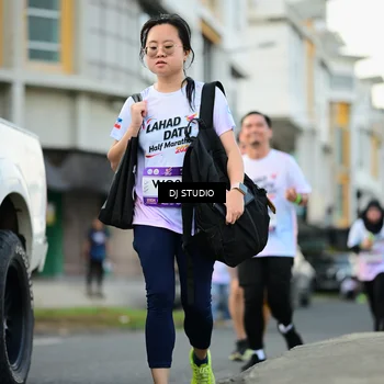 Runner Photo 7913556