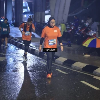 Runner Photo 7913560