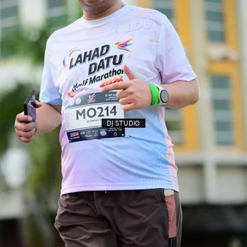 Runner Photo 7913573