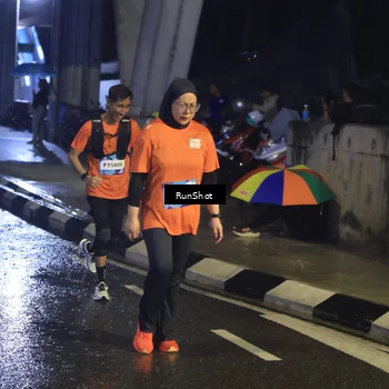 Runner Photo 7913582