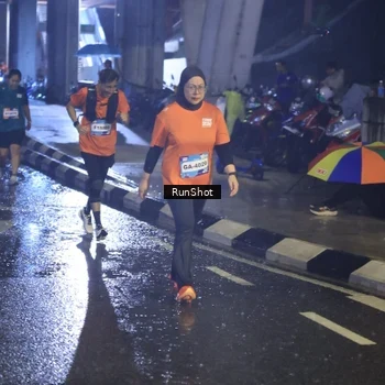 Runner Photo 7913593