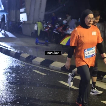 Runner Photo 7913615