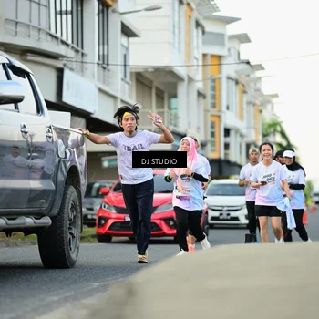 Runner Photo 7913619