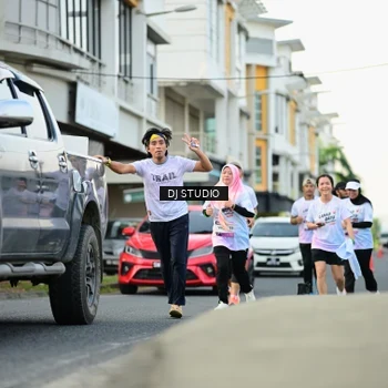 Runner Photo 7913626