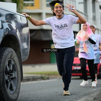 Runner Photo 7913627