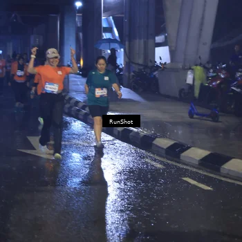 Runner Photo 7913628