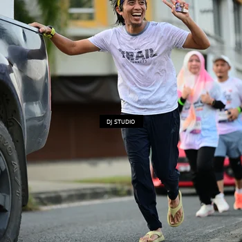 Runner Photo 7913631