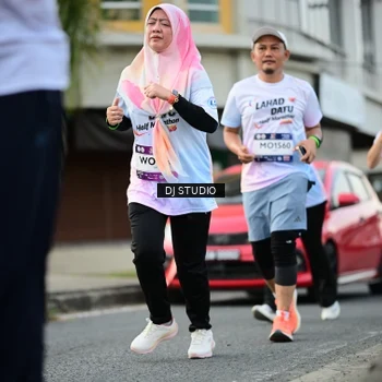 Runner Photo 7913647