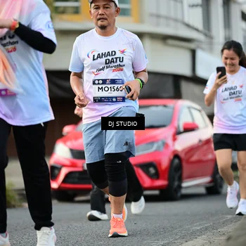 Runner Photo 7913648