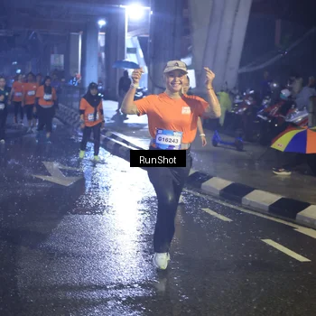 Runner Photo 7913674