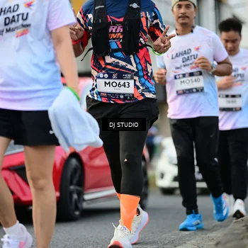 Runner Photo 7913691
