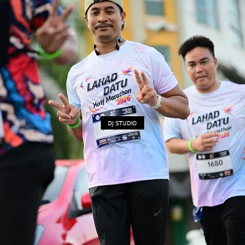 Runner Photo 7913700