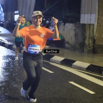 Runner Photo 7913703