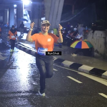 Runner Photo 7913704