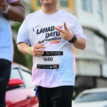 Runner Photo 7913713