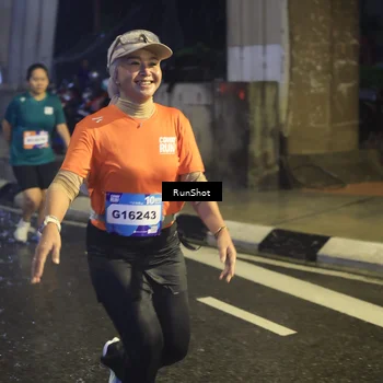 Runner Photo 7913714