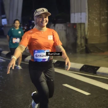 Runner Photo 7913727