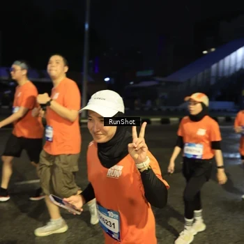 Runner Photo 7913730