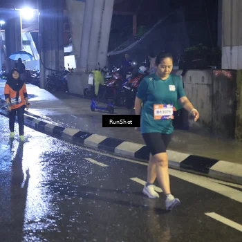 Runner Photo 7913742
